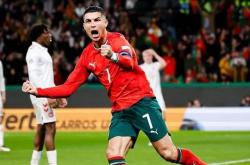 FIFA购彩网站 -梅西(xī)不退我不退！曼联名宿：C罗或征战2030世界杯 捍(hàn)衛(wèi)进球纪录！