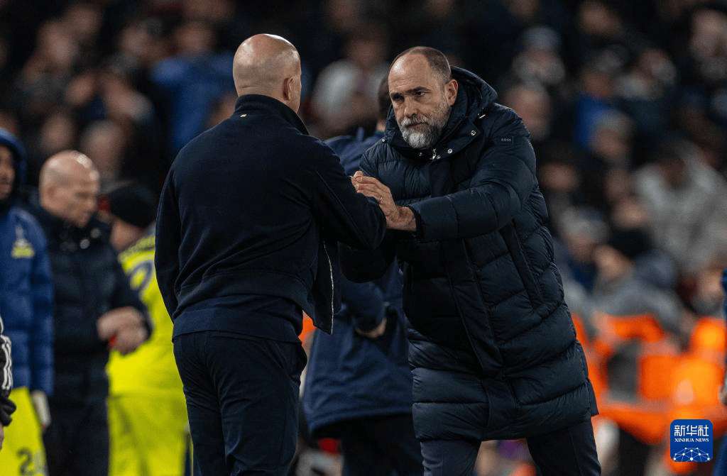 英超：热刺战平利物浦