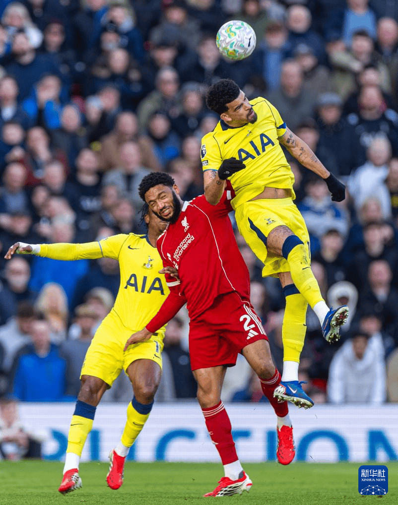 英超：热刺战平利物浦