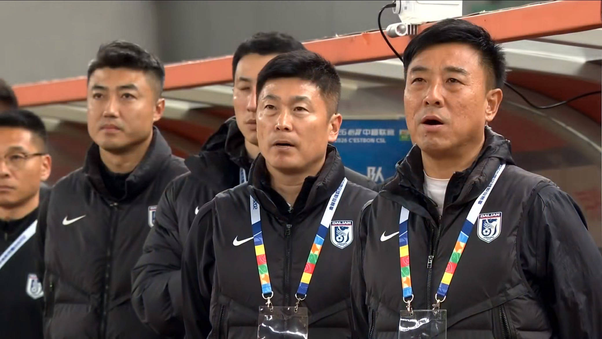 冯劲是来养老的，斯坦丘轻伤不下火线大连迎来两连主场冲击4连胜