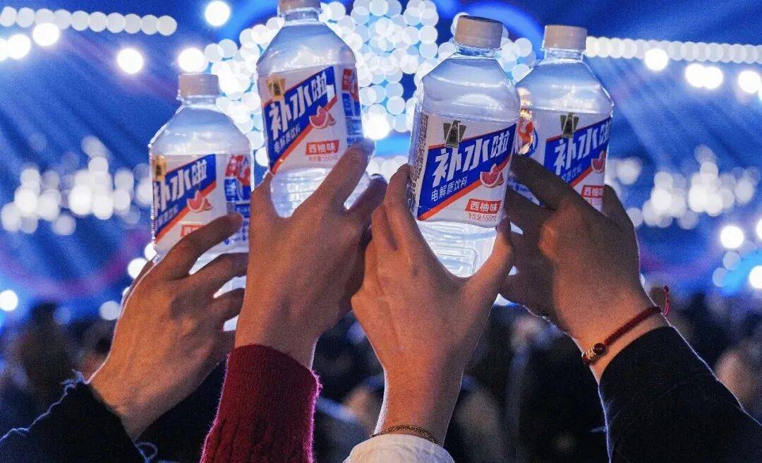 “农夫”们才入局，补水啦已经签下姆巴佩