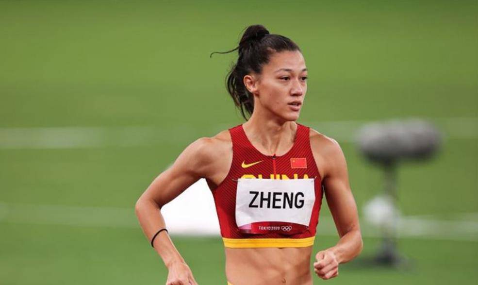美女选手郑妮娜力：放弃加拿大国籍，毅然加入中国，称自己不后悔