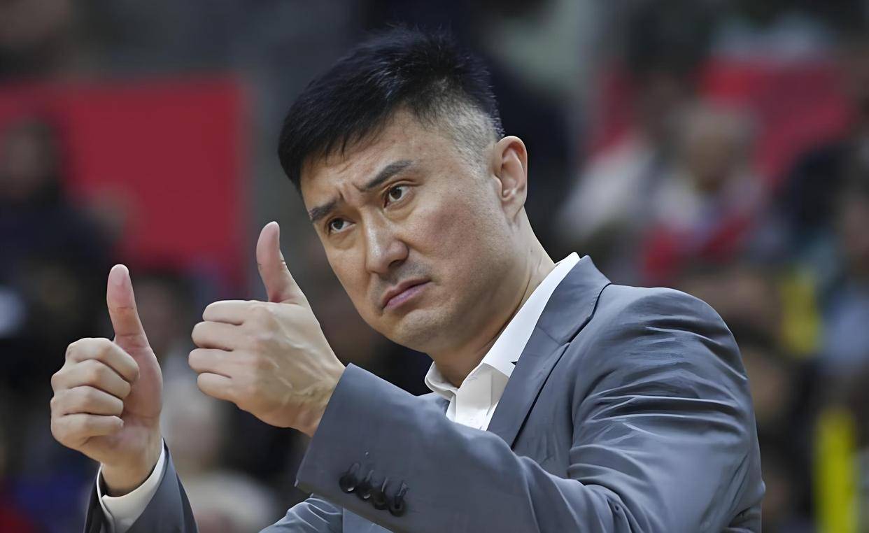 萨姆纳违规！徐杰新搭档，杜峰换战术